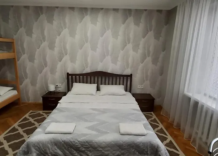 Pelican Guest House & Hostel