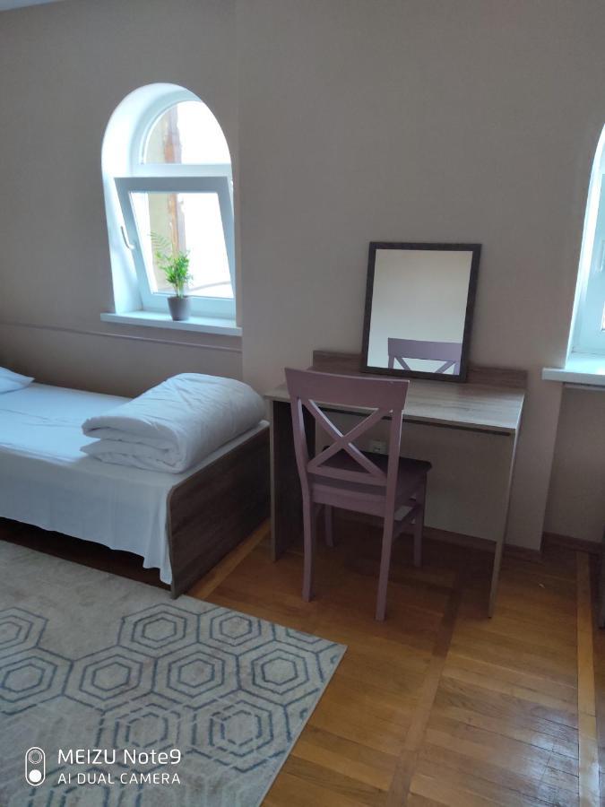 Hostel Pelican &