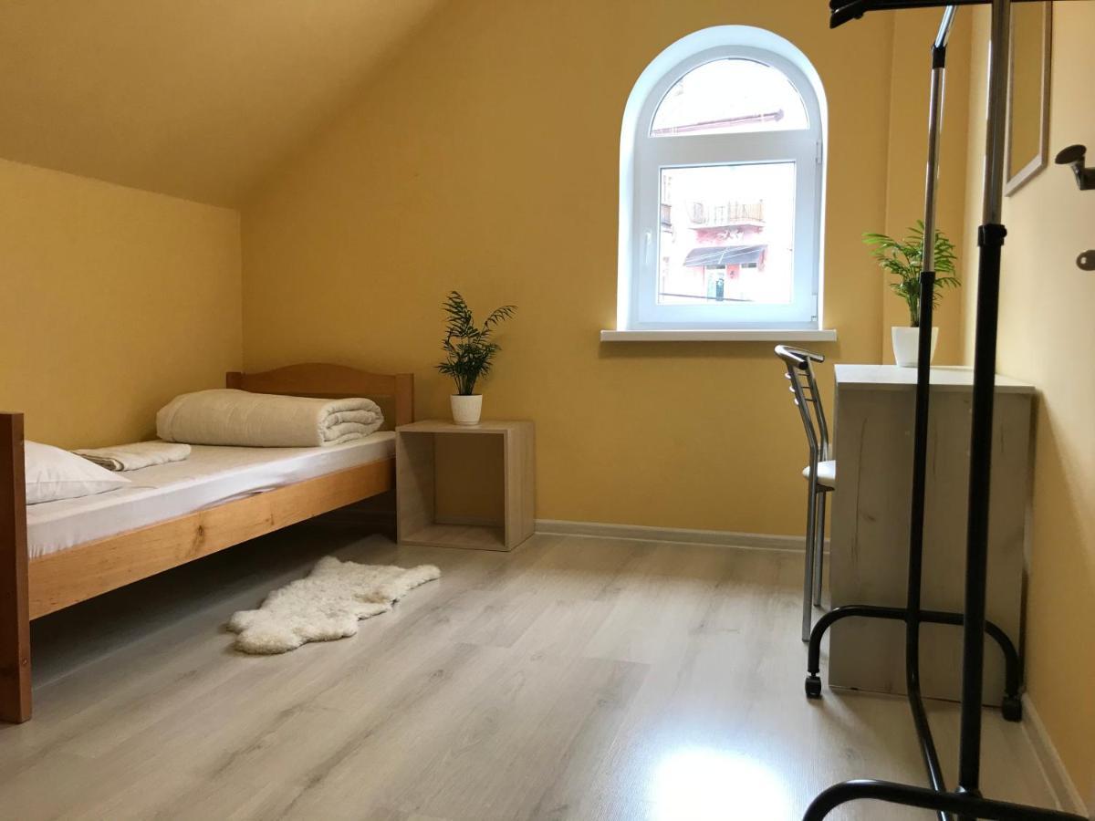 Hostel Pelican & Çernivtsi